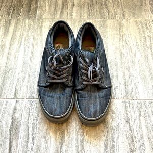 Vans Dark Heather Gray Chukka Low Shoes, Size 13